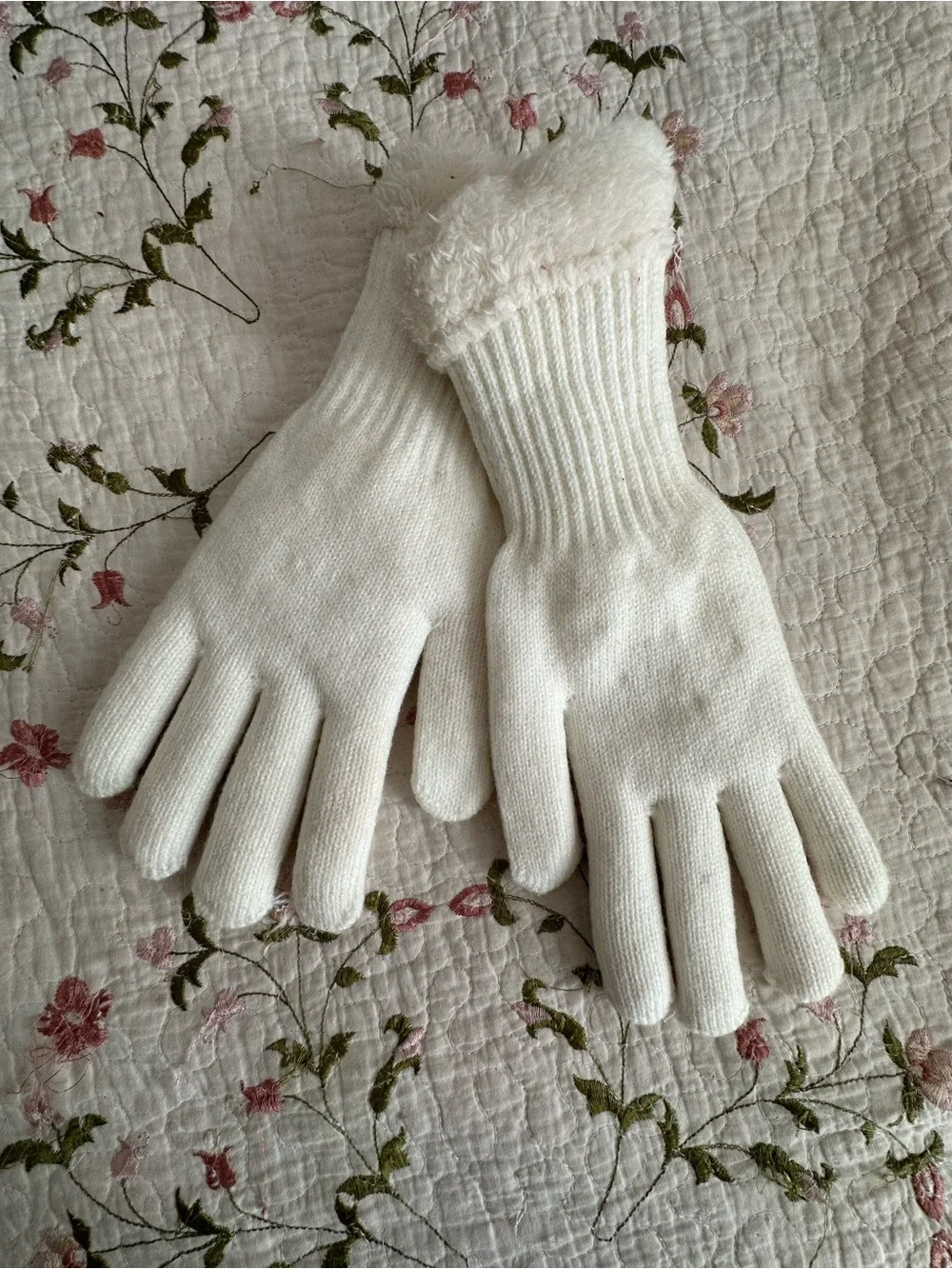 ✨ Antonio White Knit Gloves Pearl Rhinestone Snowflake Faux Fur Cuff Winter✨